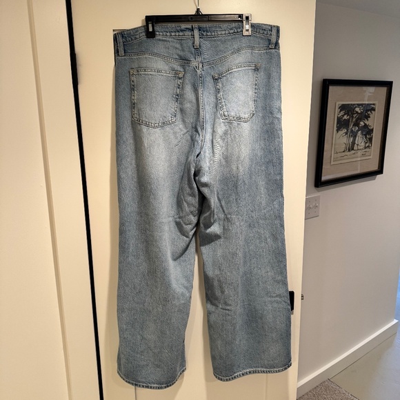 Gap Mid Rise UltraSoft Baggy Jeans - Picture 7 of 11